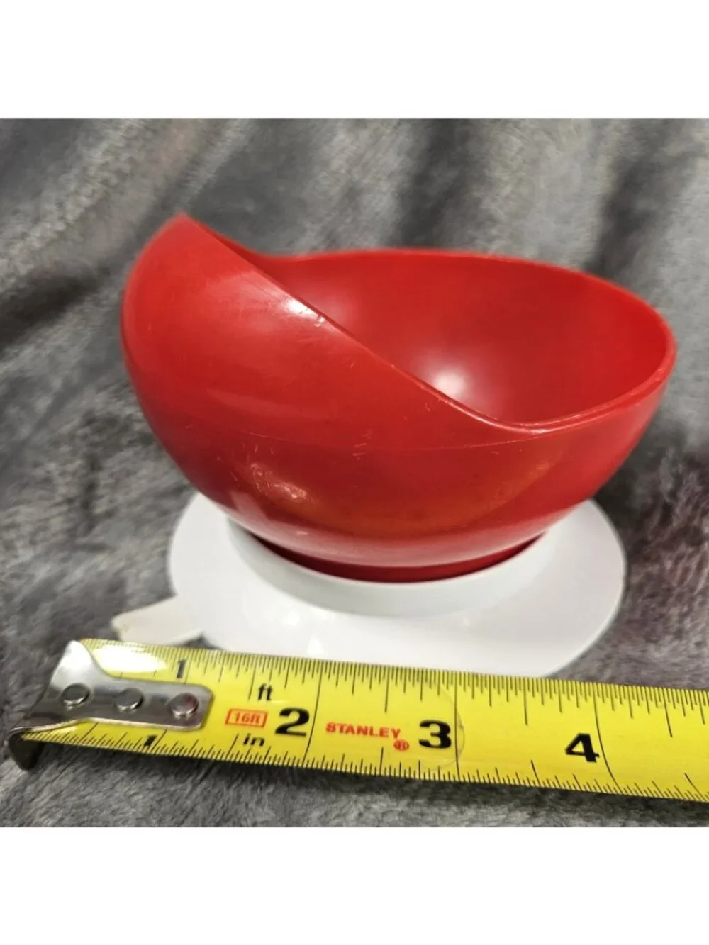 Vintage 70s Tommee Tippee Weaning Toddler Feeding Bowl Red White Plastic READ